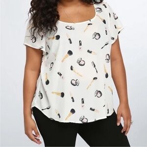 Torrid blouse makeup print Georgette button up back NWT size 1 / 1x
